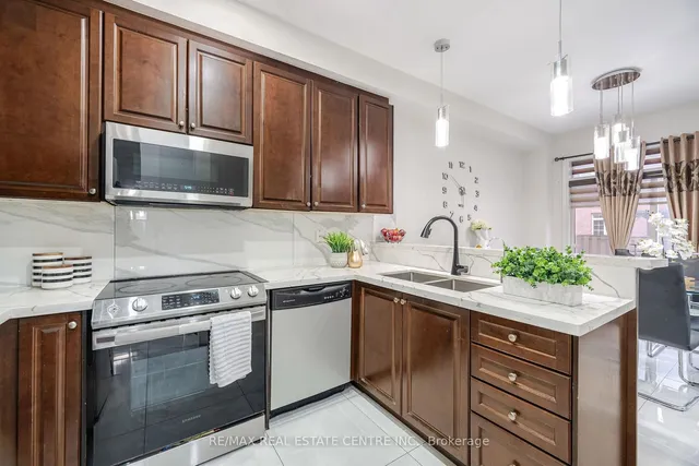 Additional image 8 of 112 Connolly Cres