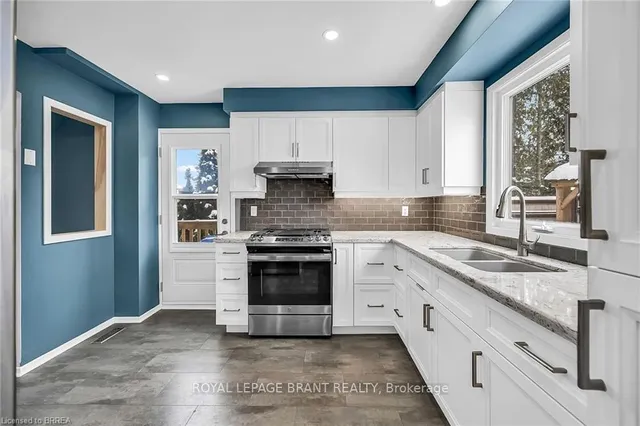 Additional image 15 of 16 Hillsdale Crt