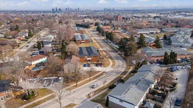 Additional image 30 of 2101A Meadowbrook Dr