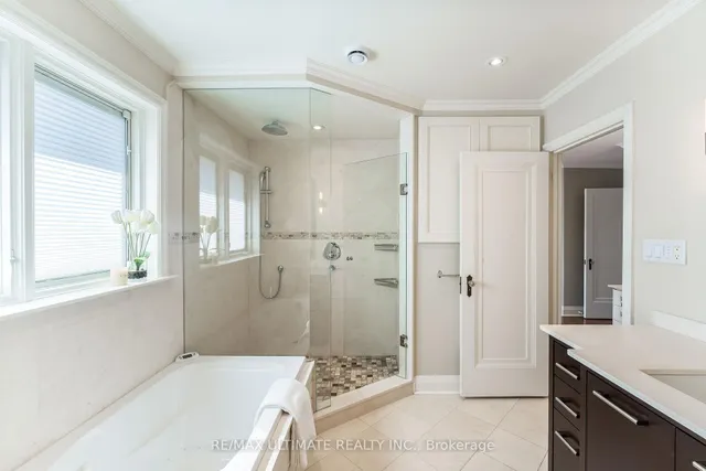 Additional image 24 of 41 Sutherland Dr