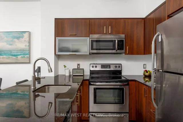 Additional image 12 of 150 East Liberty St Unit 2906