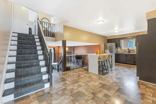 Additional image 8 of 2202 Donald Rd