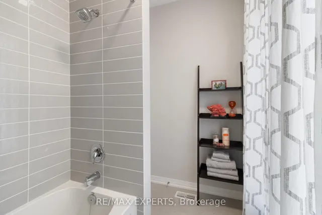 Additional image 26 of 12 Moorcroft Pl