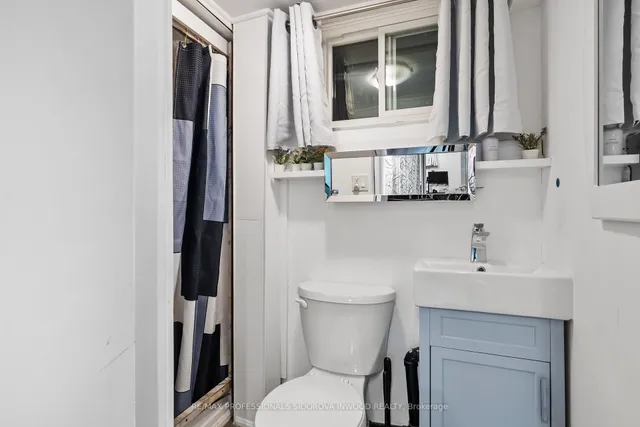 Additional image 34 of 33 Durie St