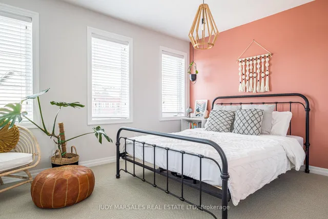 Additional image 37 of 290 Barton St Unit 25