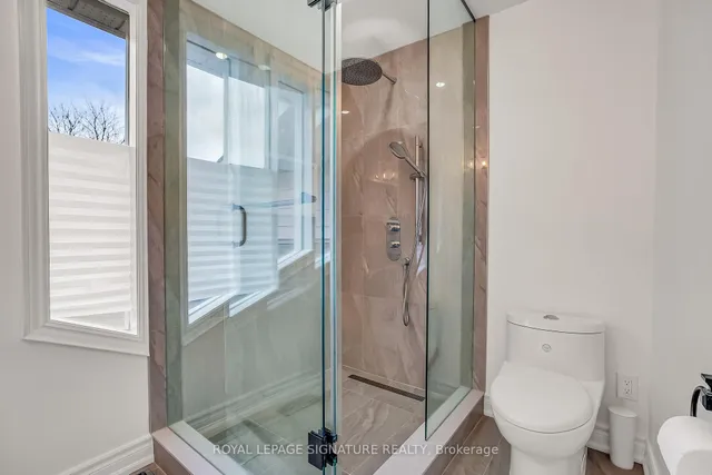 Additional image 31 of 160 Three Valleys Dr