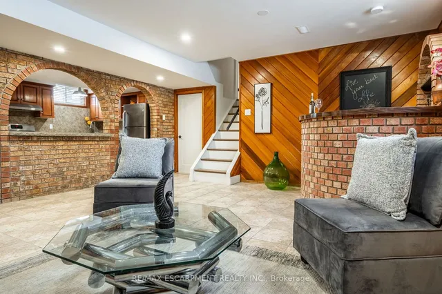 Additional image 31 of 30 Donlea Dr