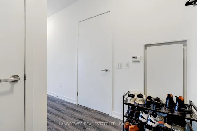 Additional image 10 of 77 Shuter St Unit 2501