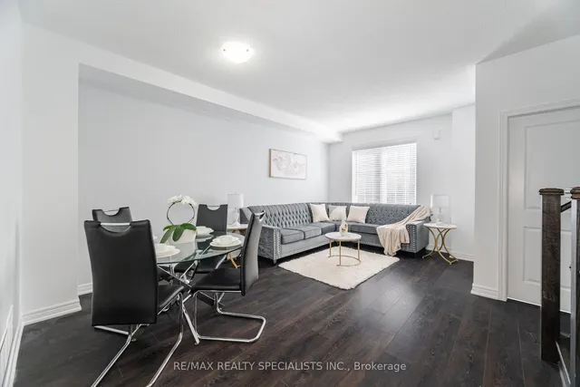 Additional image 17 of 12 Faye St