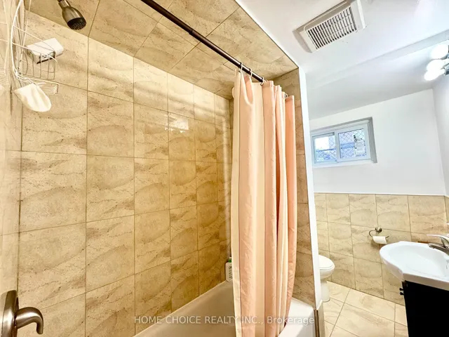 Additional image 29 of 48 South Woodrow Blvd