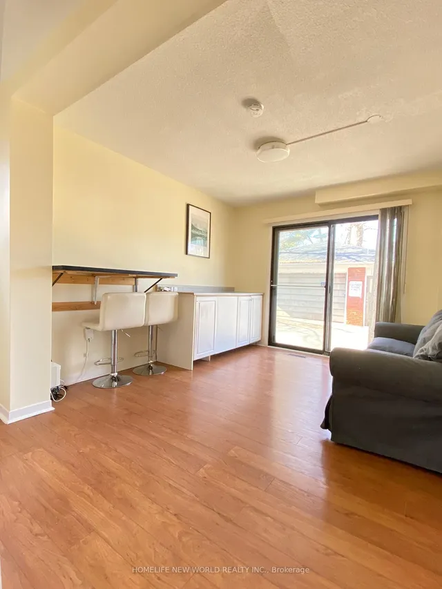 Additional image 7 of 290 Sheppard Ave