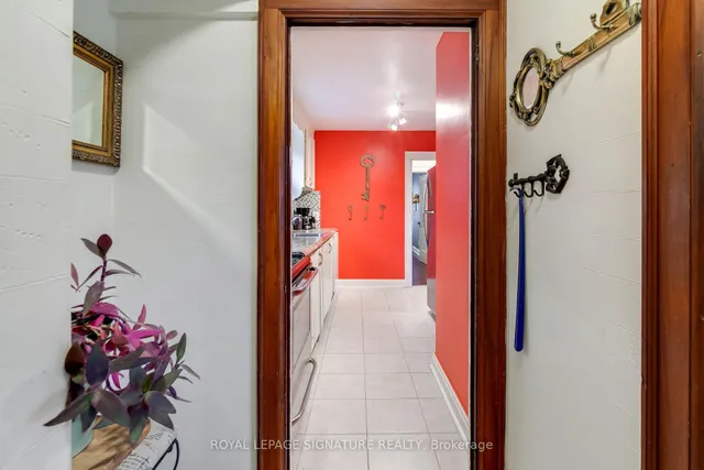 Additional image 5 of 292 Floyd Ave