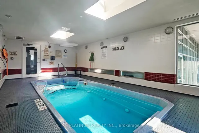 Additional image 24 of 1050 The Queens Way Unit 416