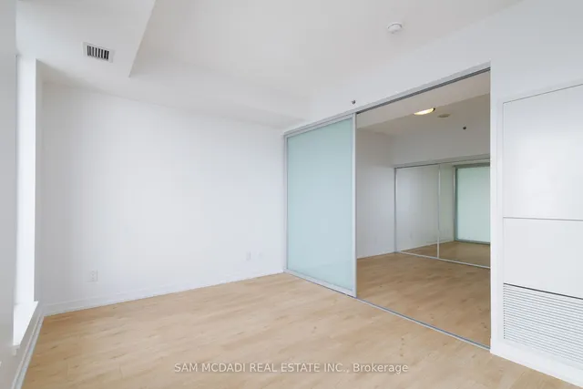 Additional image 16 of 225 Sackville St Unit 2412