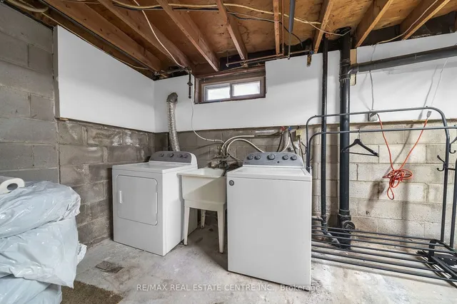 Additional image 20 of 1420 Garth St Unit 15