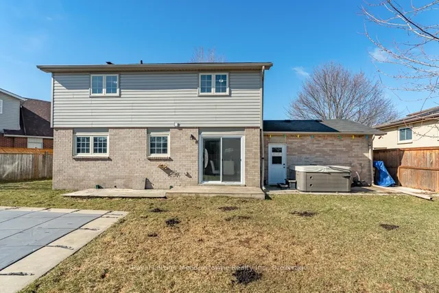 Additional image 38 of 572 Brock Crt