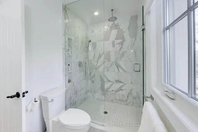 Additional image 29 of 9 Wellwood Ave