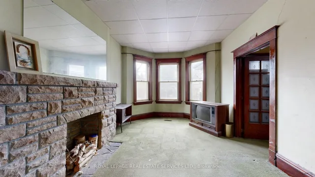 Additional image 8 of 629 Durie St