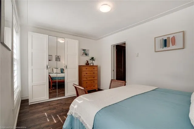 Additional image 37 of 37 Holton Ave