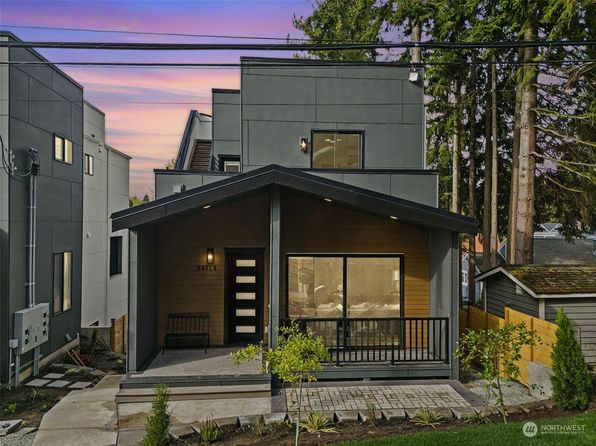 8451 24th Avenue SW UNIT A, Seattle, WA 98106