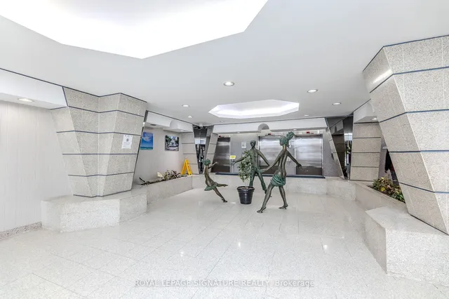 Additional image 4 of 2460 Eglinton Ave Unit 808