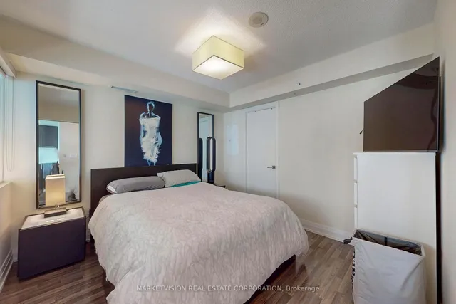 Additional image 10 of 565 Wilson Ave Unit 806