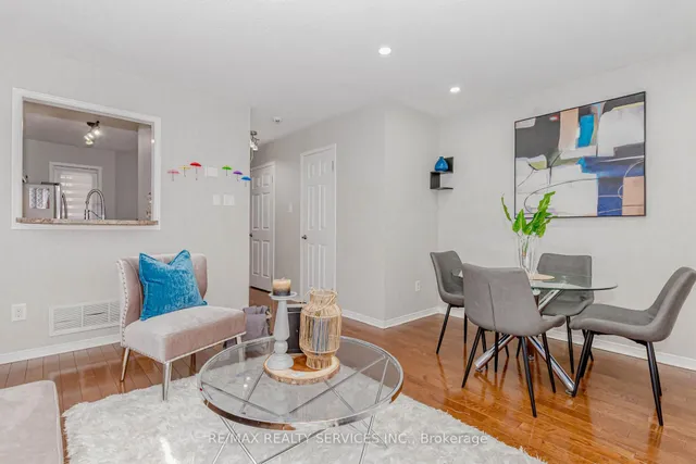 Additional image 9 of 1 Clover Bloom Rd