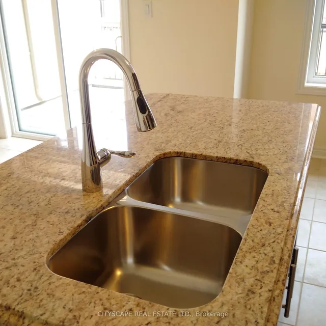 Additional image 3 of 394 Sixteen Mile Dr