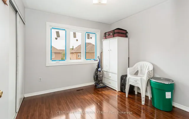 Additional image 22 of 106 Wildberry Cres