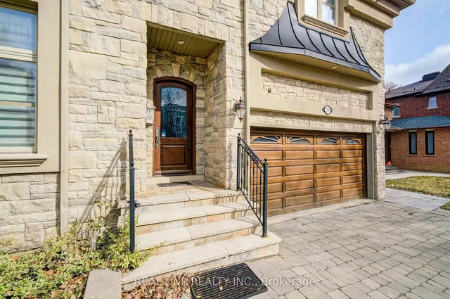 Additional image 3 of 210 Maplehurst Ave