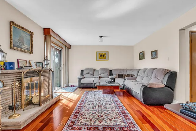 Additional image 38 of 217 La Rose Ave