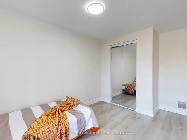 Additional image 14 of 244 John Garland Blvd Unit 38