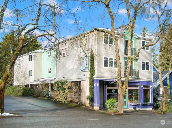 9517 35th Avenue NE UNIT 2A, Seattle, WA 98115