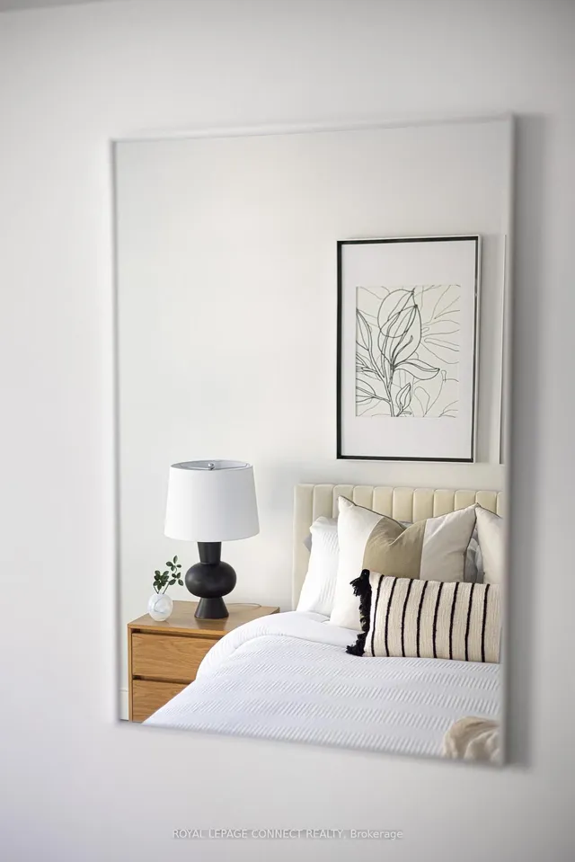 Additional image 9 of 705 King St Unit 1105