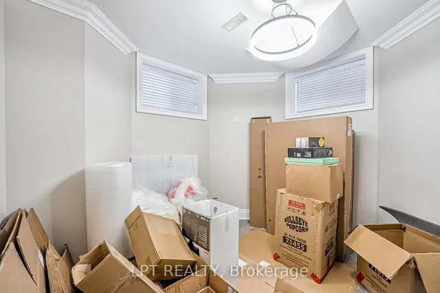 Additional image 33 of 386 Kennedy Rd