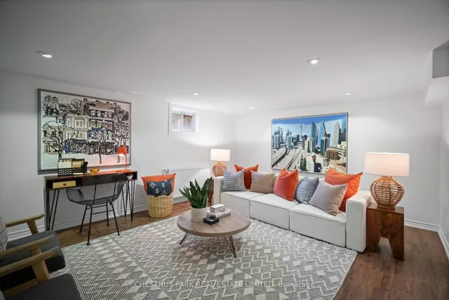 Additional image 24 of 75 Lynngrove Ave