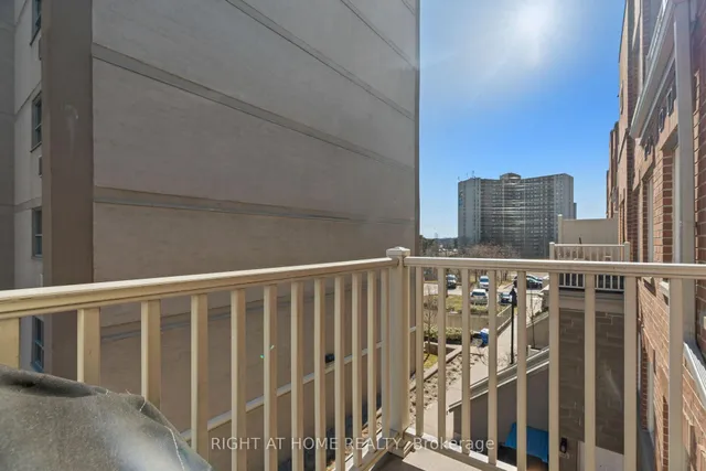 Additional image 21 of 25 Richgrove Dr Unit 216