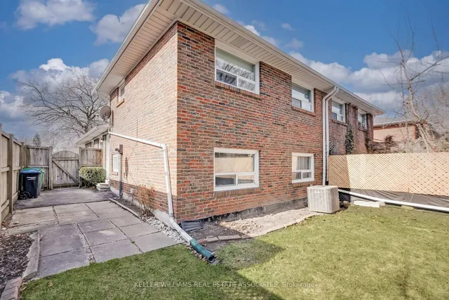 Additional image 40 of 1203 Saturnia Cres