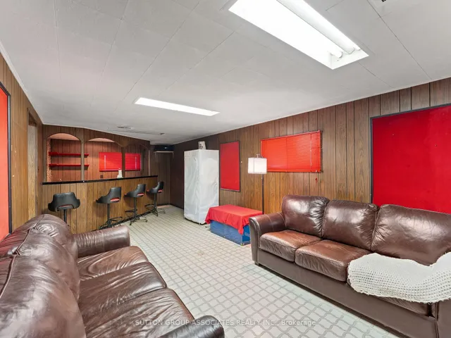 Additional image 23 of 112 Waterloo Ave