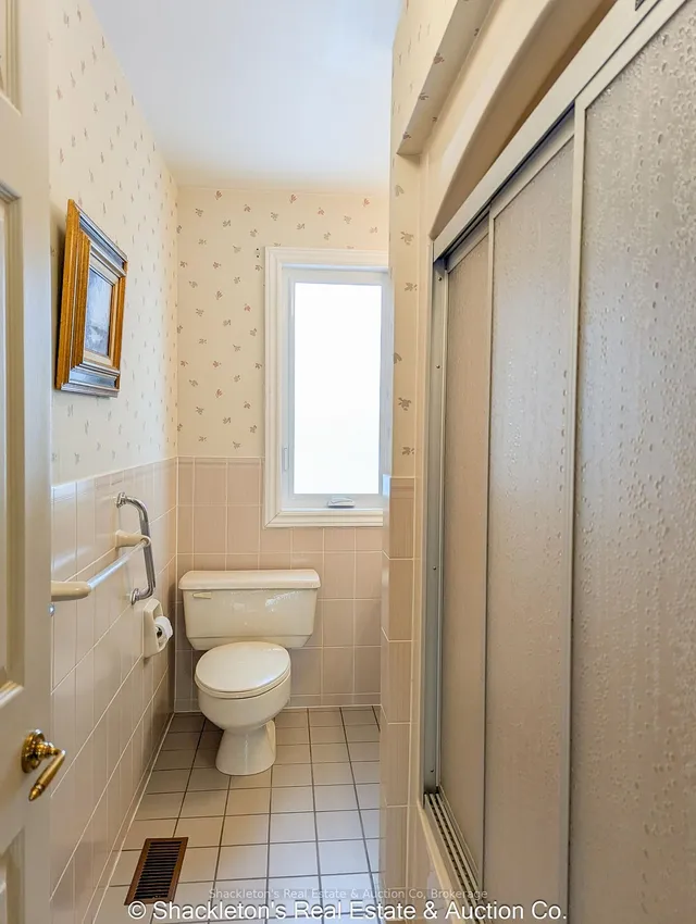 Additional image 29 of 405 Glasgow St Unit 7