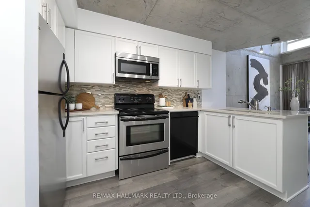 Additional image 6 of 1029 King St Unit 818