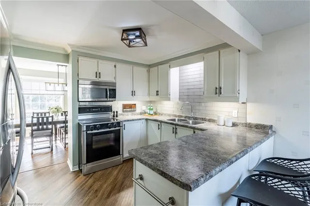 Additional image 5 of 270 Morrison Rd Unit 1B