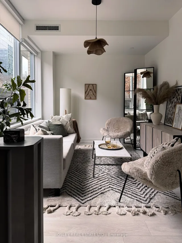 Additional image 5 of 120 Parliament St Unit TH04