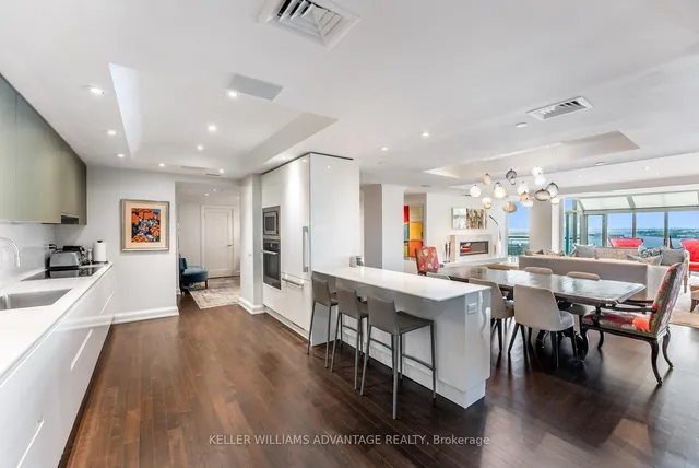 Additional image 38 of 211 Queens Quay Unit 905/906