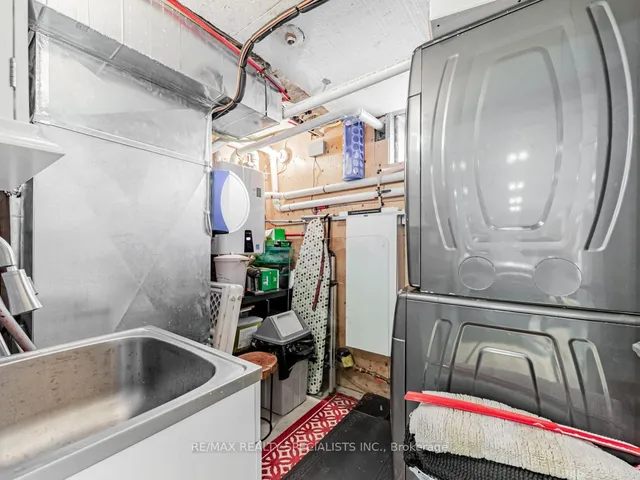 Additional image 25 of 29 Moutray St