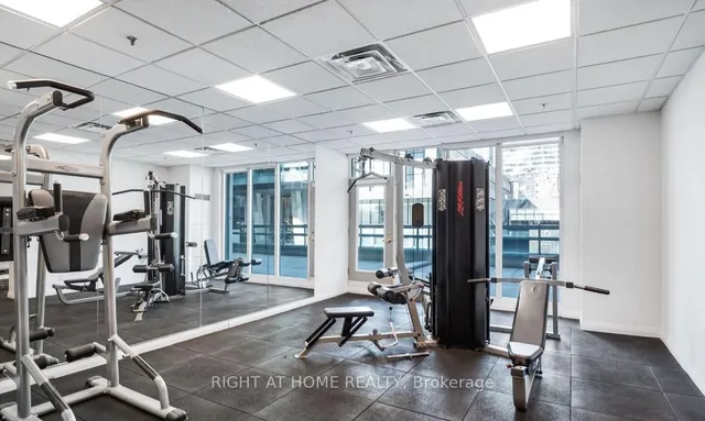 Additional image 17 of 51 Lower Simcoe St Unit Unit 1911