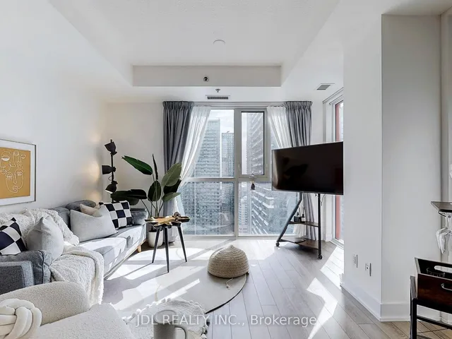 Additional image 6 of 318 Richmond St Unit 3107