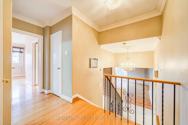 Additional image 15 of 12 Sorrel Crt