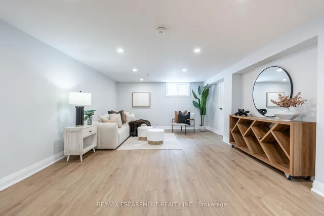 Additional image 38 of 11 James St