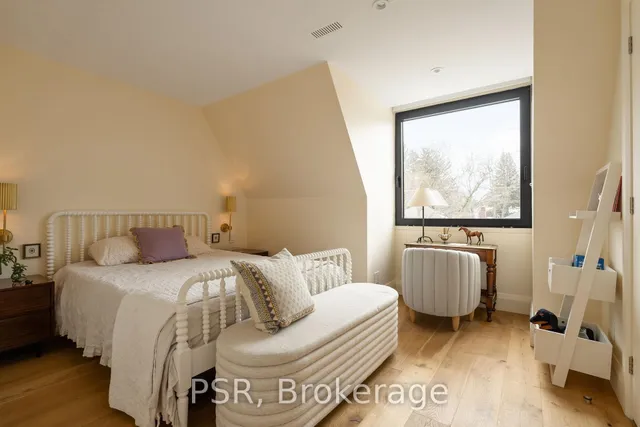 Additional image 18 of 110 Snowdon Ave